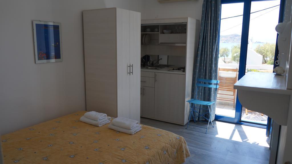 Athina Apartments Naxos Town Naxos City Exterior photo